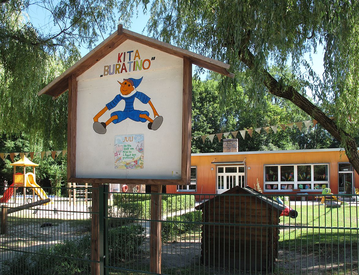 1173px-kummersdorf_storkow_07